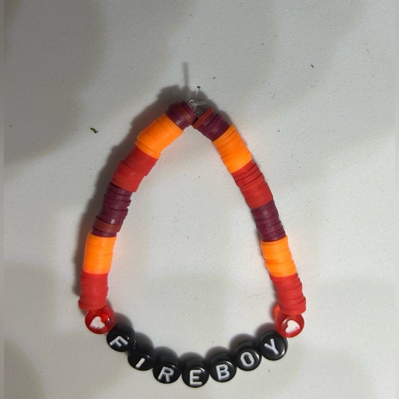 Fireboy (Elemental) Heishi Bracelet - Picture 6 of 9